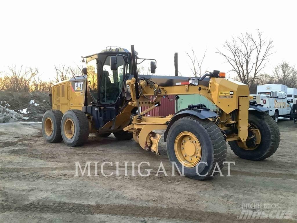 CAT 12M2 AWD Grederji