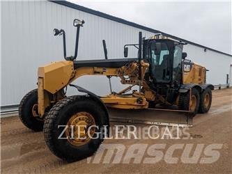 CAT 12M2AWD Grederji