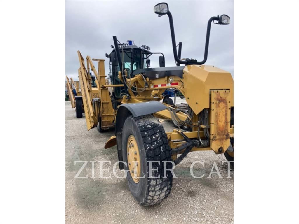 CAT 12M2AWD Grederji