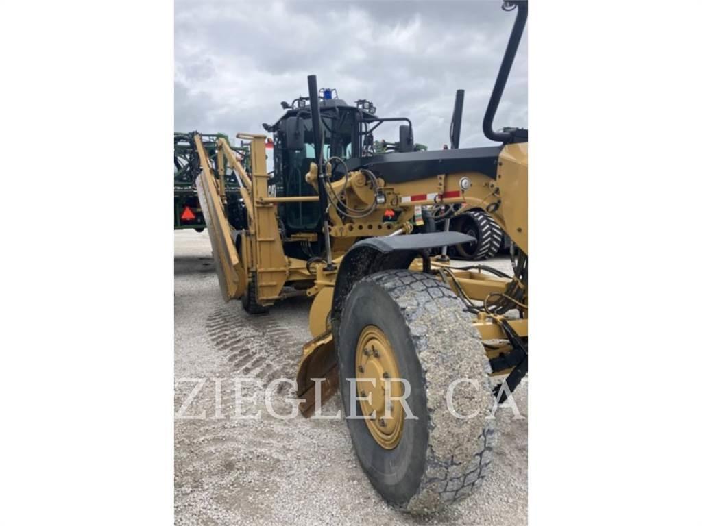 CAT 12M2AWD Grederji