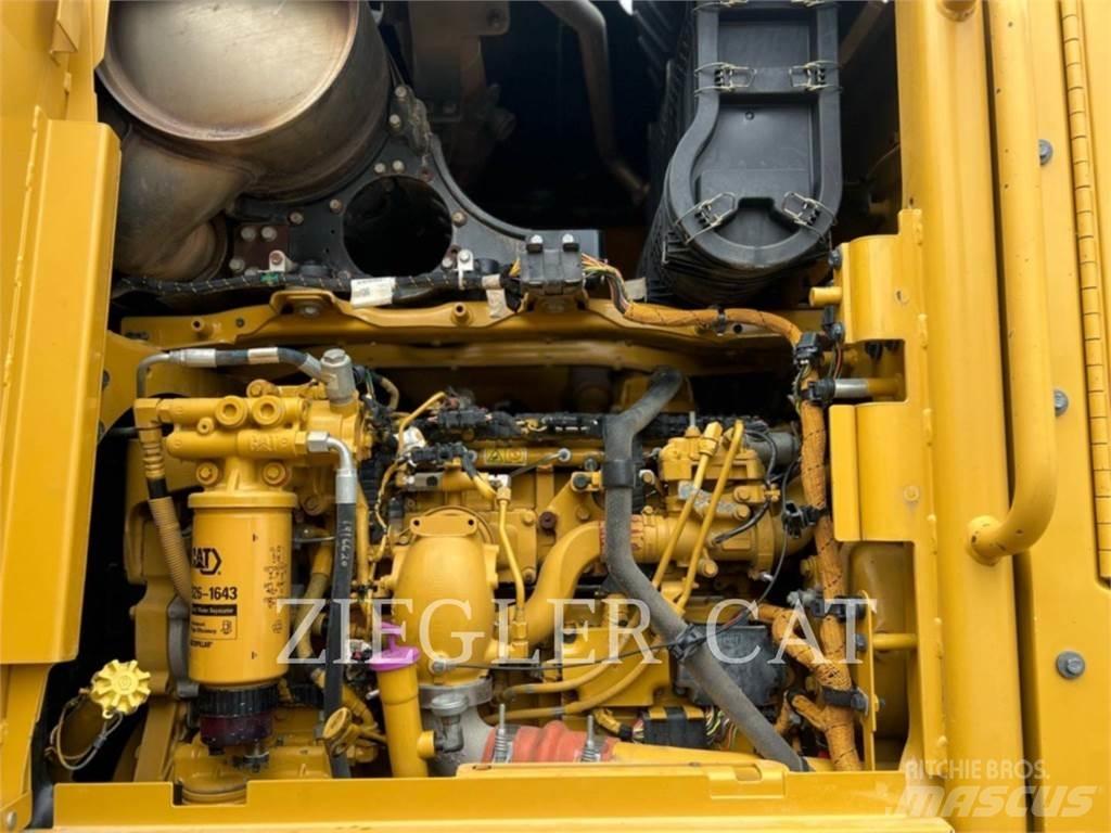 CAT 12M2AWD Grederji