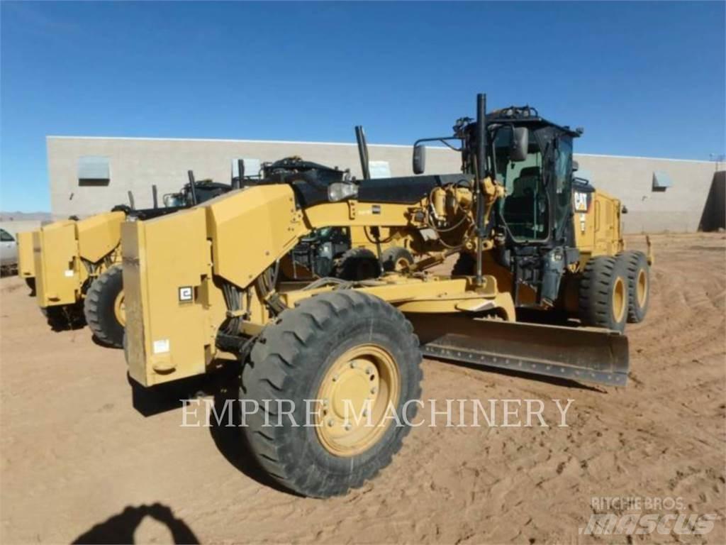CAT 12M3 AWD Grederji