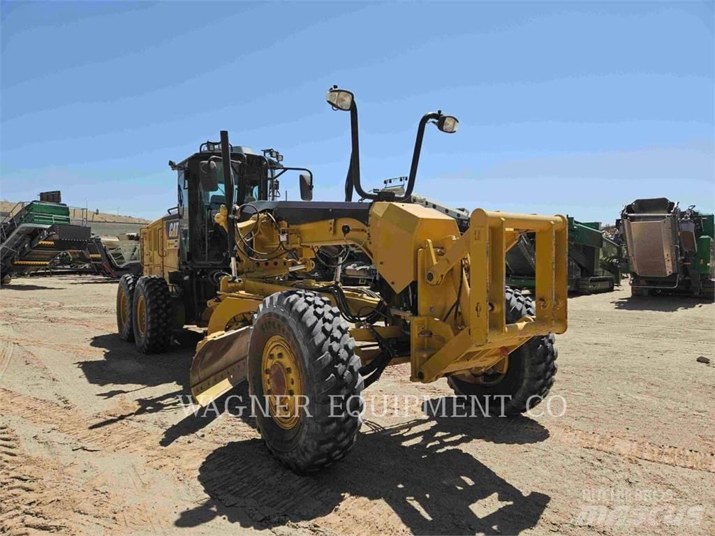 CAT 12M3 AWD Grederji