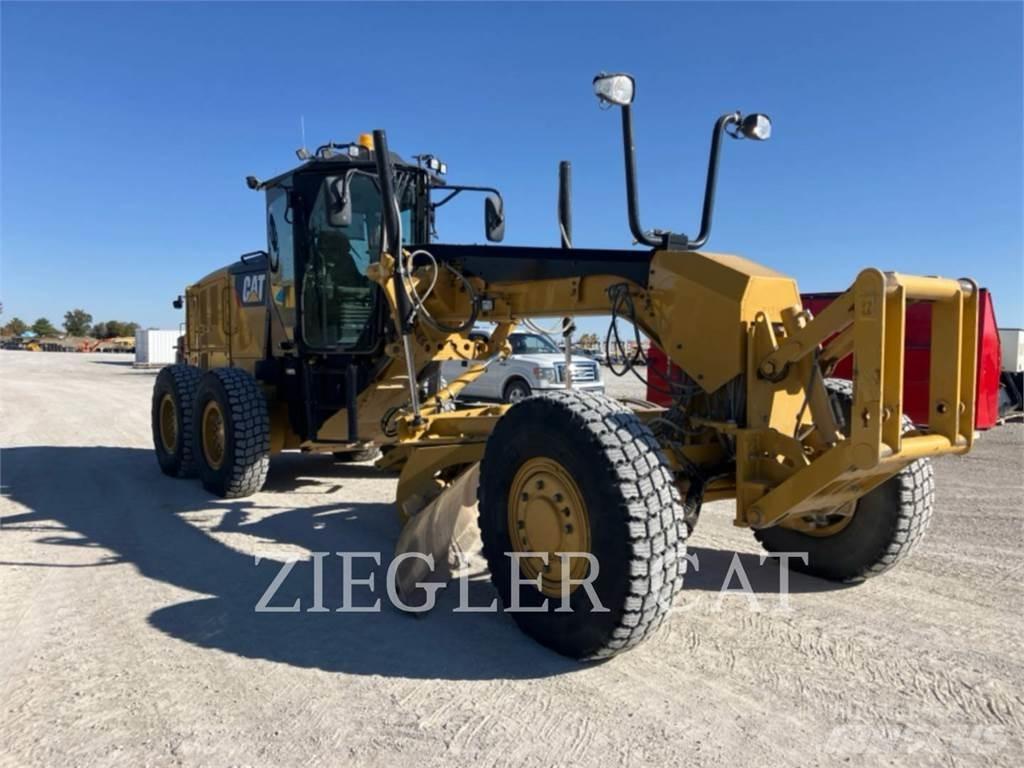 CAT 12M3AWD Grederji