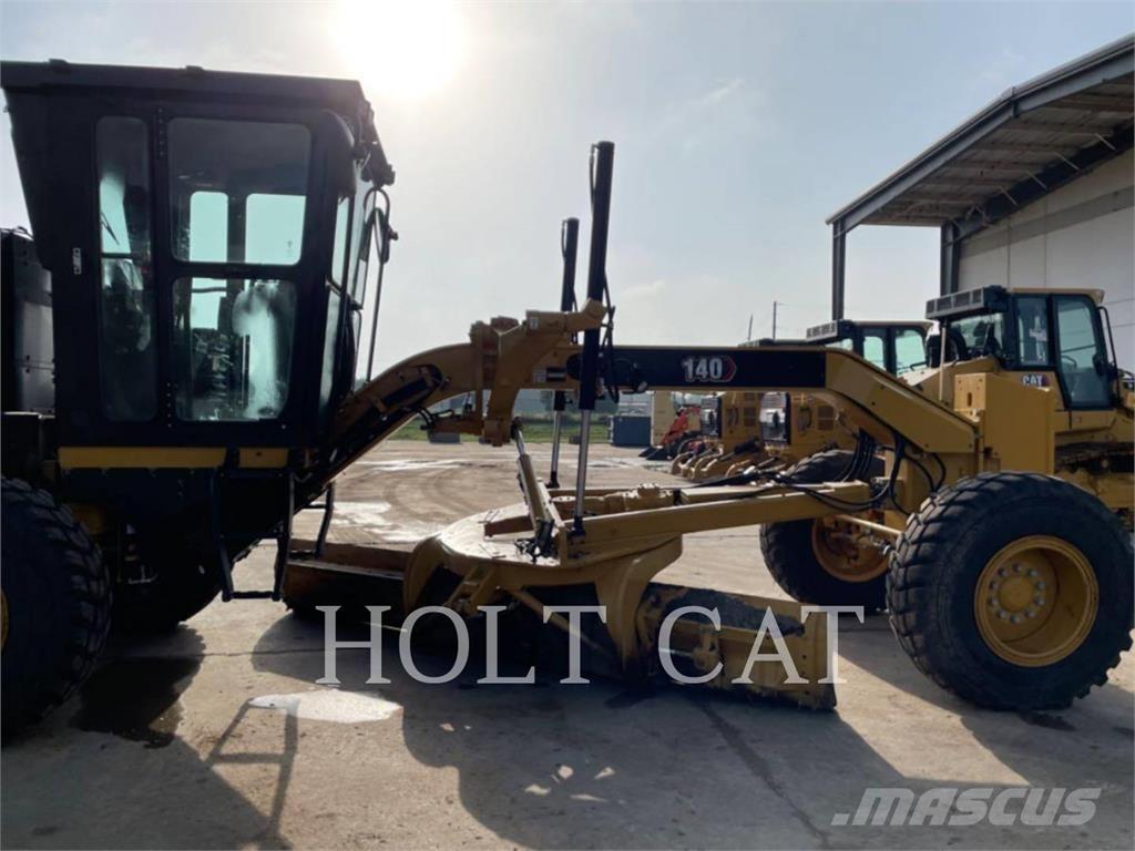 CAT 140 Grederji