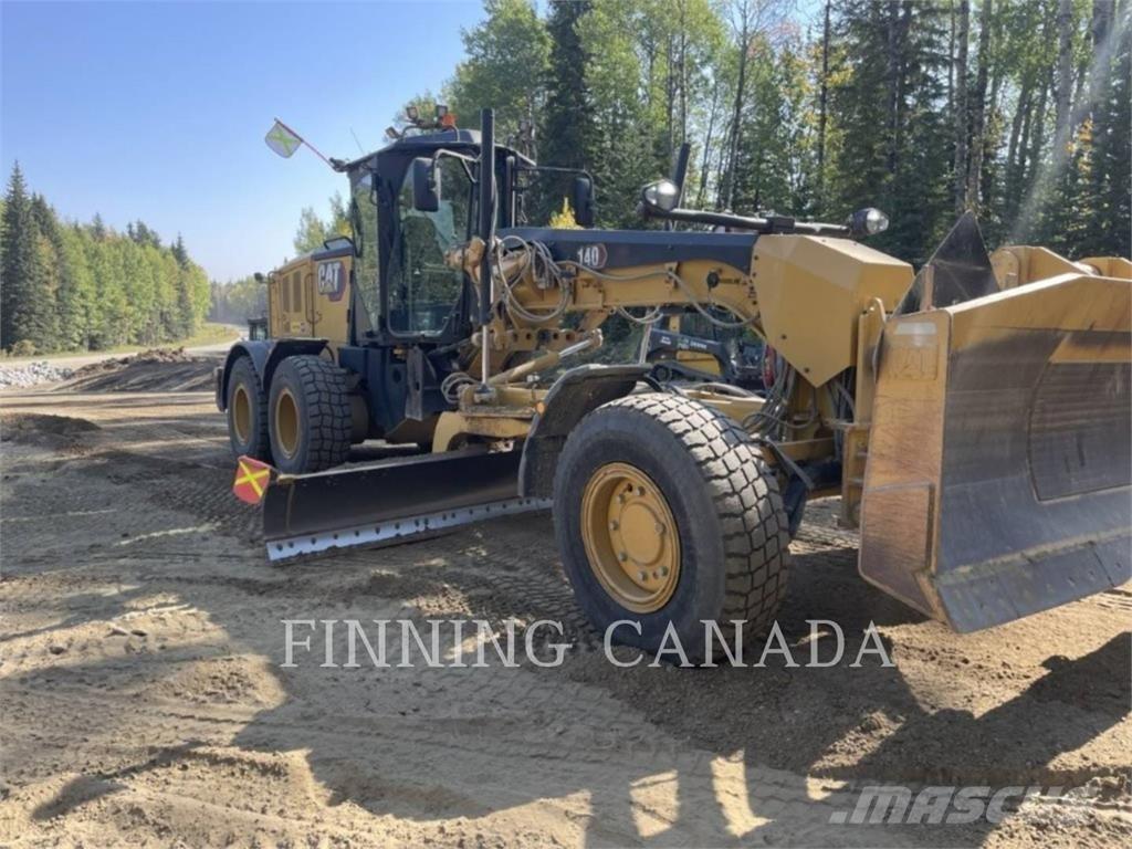 CAT 140-15 AWD Grederji