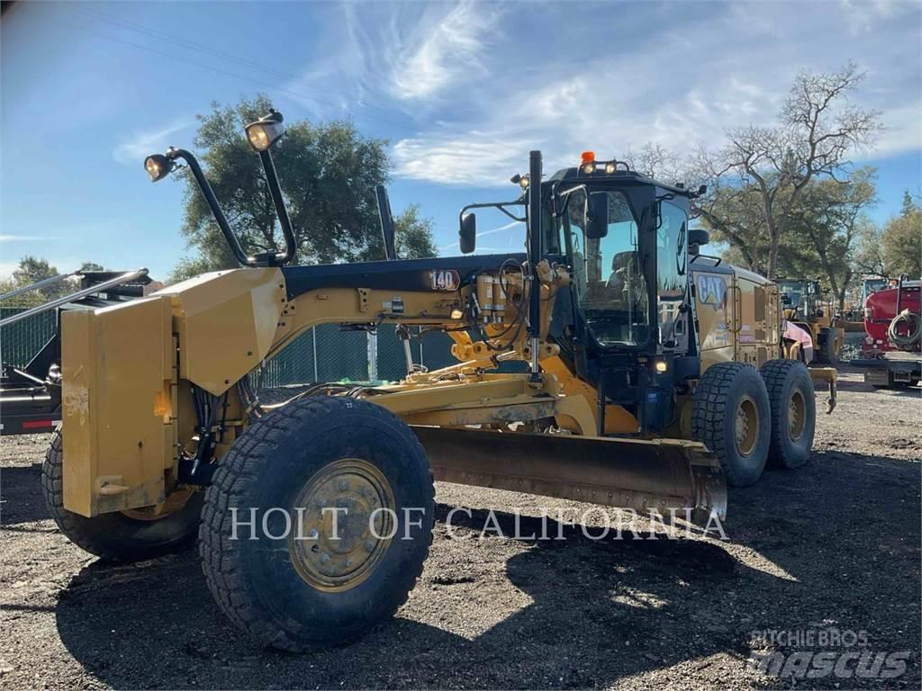 CAT 140 AWD Grederji