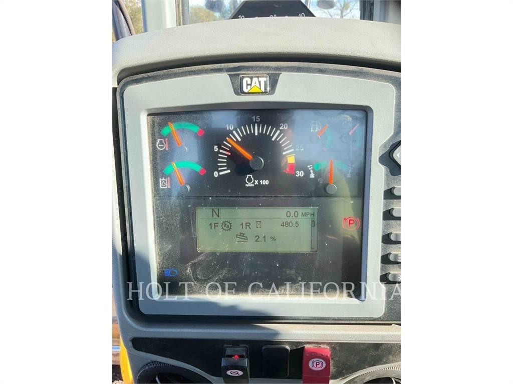 CAT 140 AWD Grederji