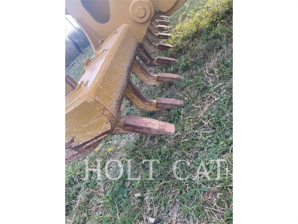 CAT 140 AWD Grederji