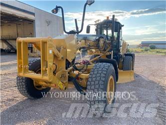 CAT 140 AWD Grederji