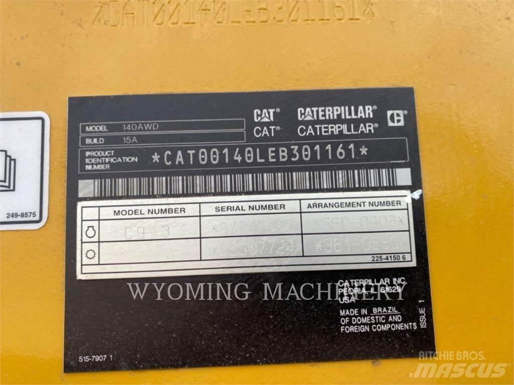 CAT 140 AWD Grederji