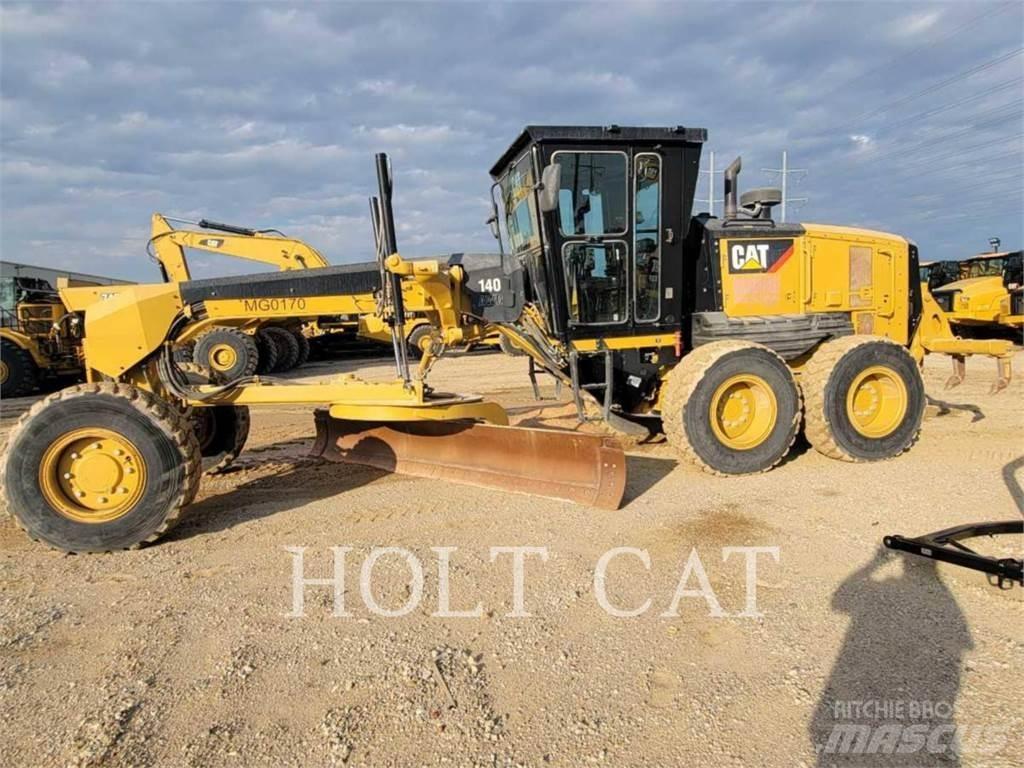 CAT 140 AWD Grederji