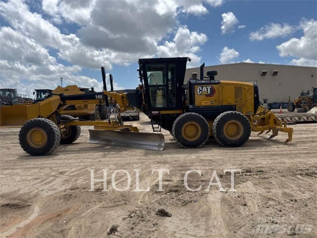 CAT 140 AWD Grederji