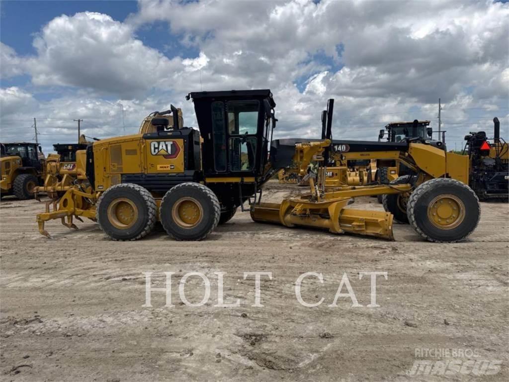 CAT 140 AWD Grederji