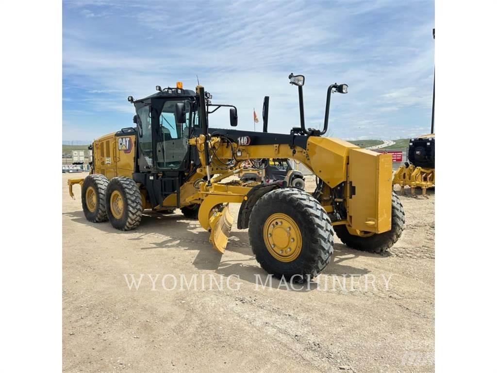 CAT 140 AWD Grederji