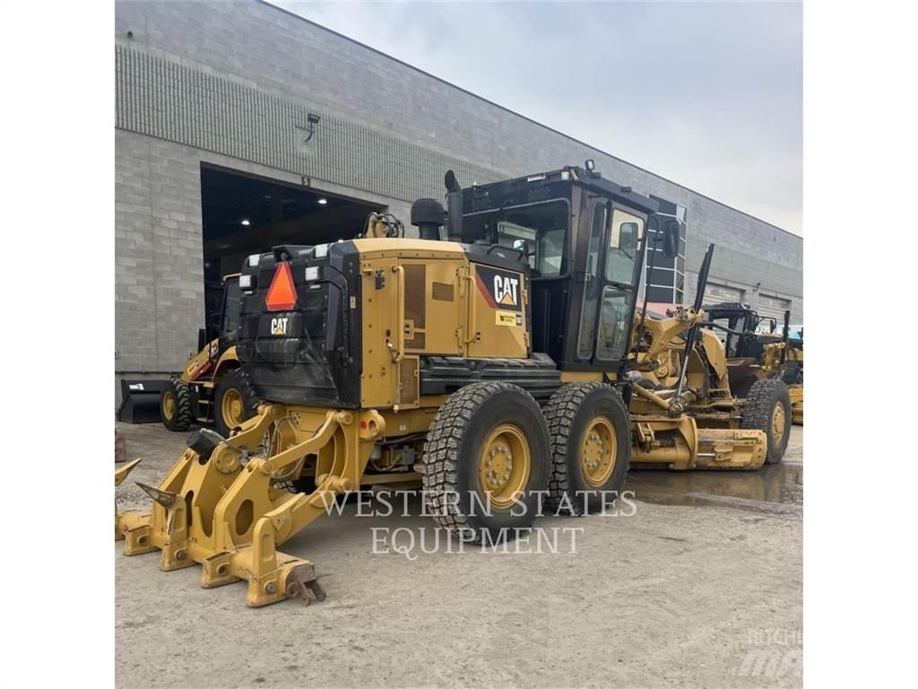 CAT 140 AWD Grederji