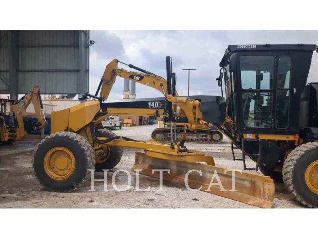 CAT 140 AWD Grederji