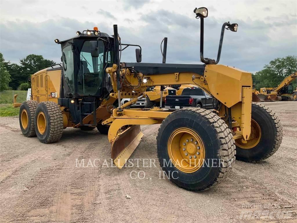 CAT 140 M2 Grederji