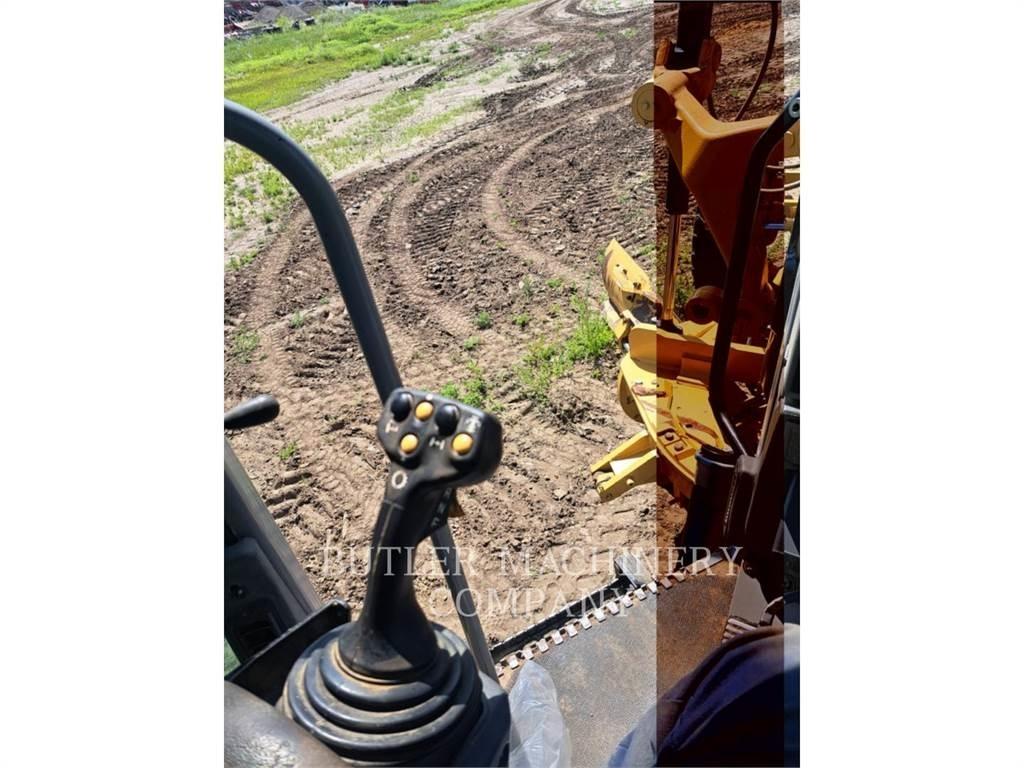 CAT 140M Grederji