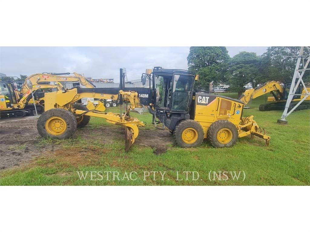 CAT 140M Grederji
