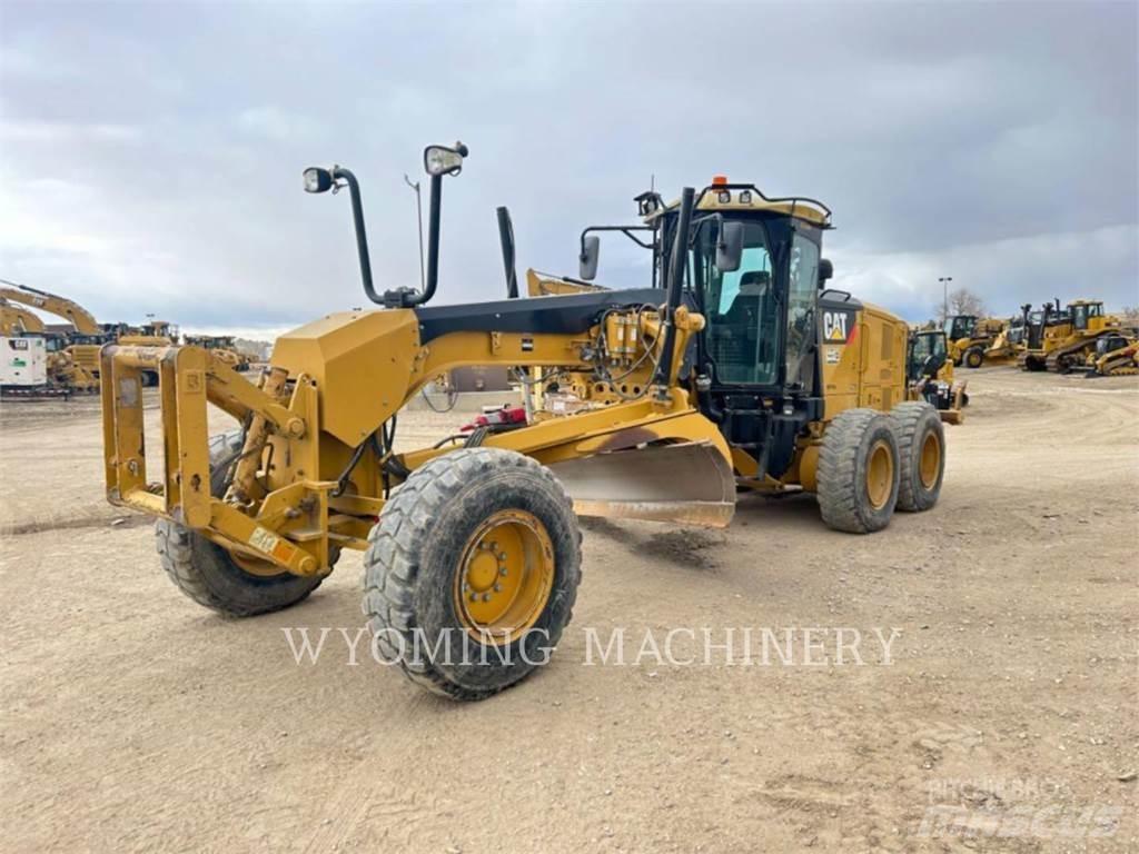 CAT 140M 2 Grederji