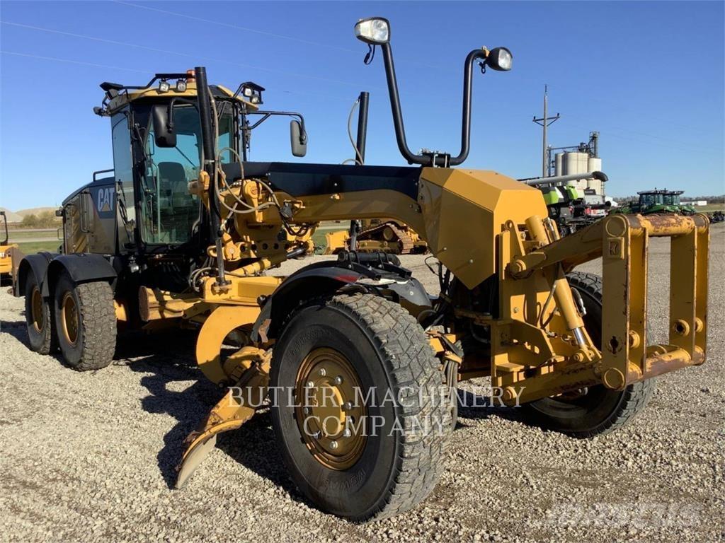 CAT 140M AWD Grederji