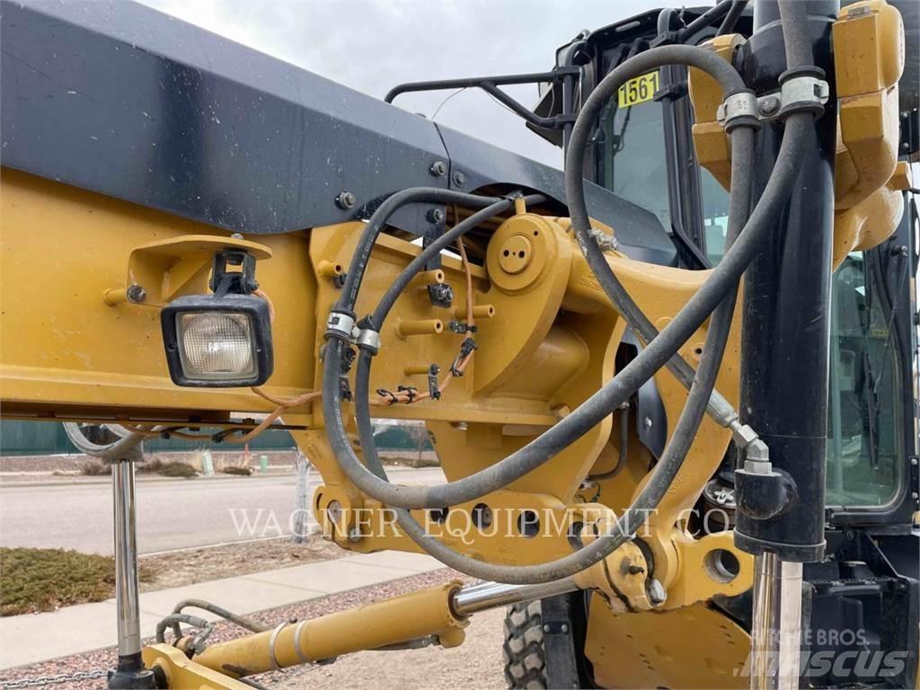 CAT 140M2 Grederji