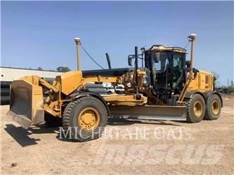 CAT 140M2 AWD Grederji