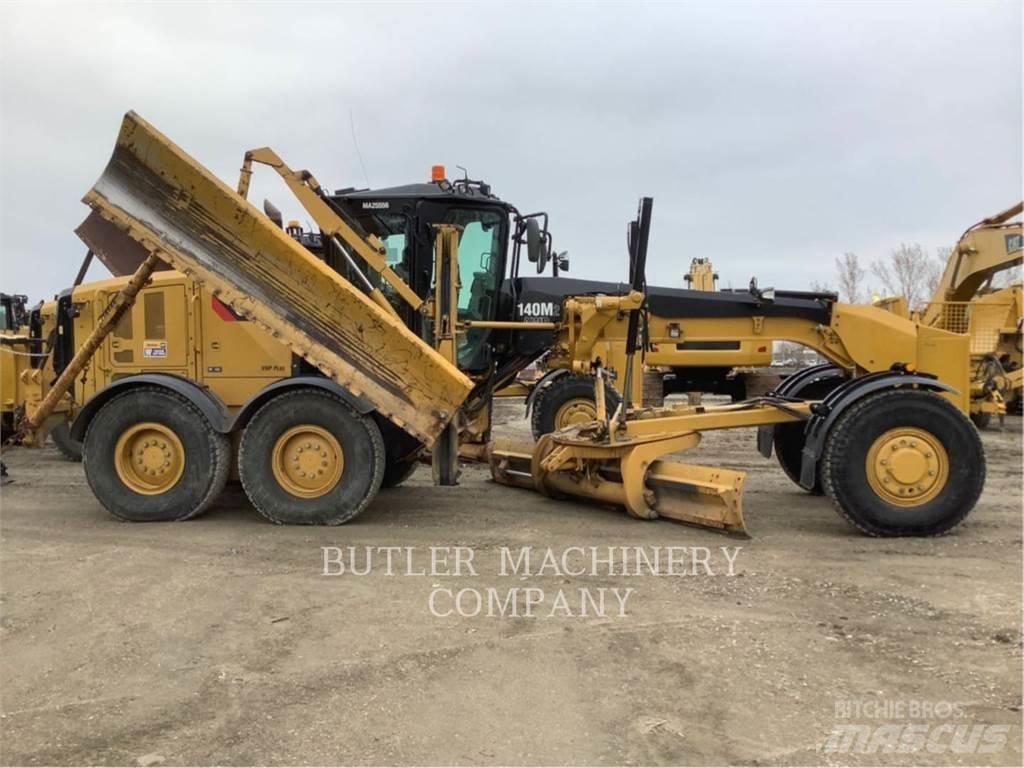 CAT 140M2AWD Grederji