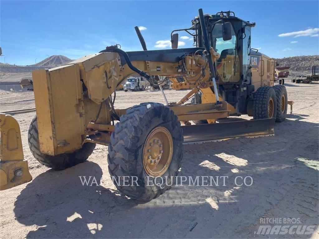 CAT 140M3 Grederji