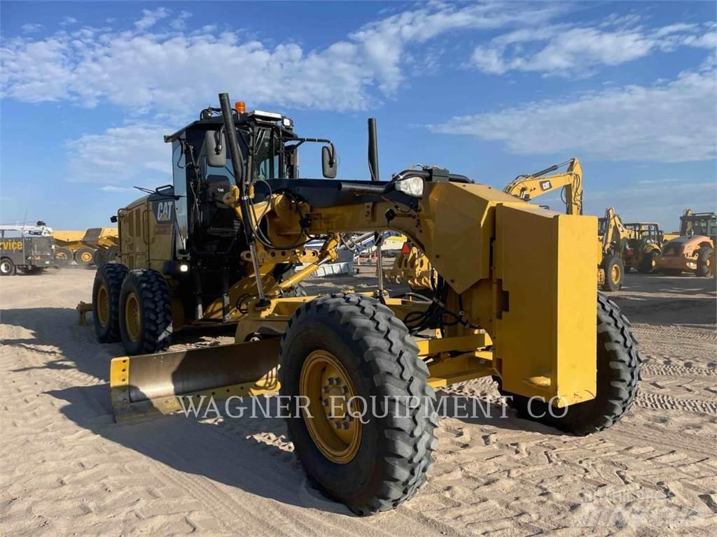 CAT 140M3 Grederji