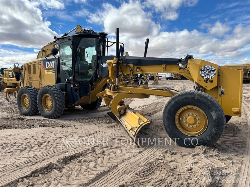 CAT 140M3 Grederji