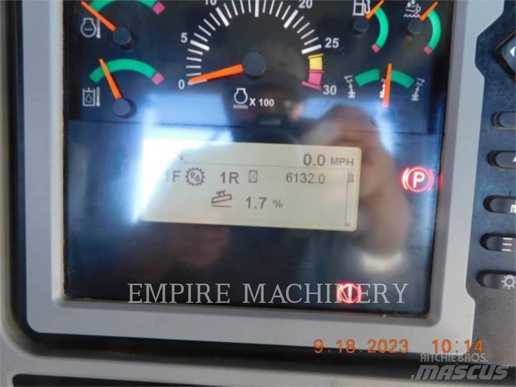 CAT 140M3 Grederji