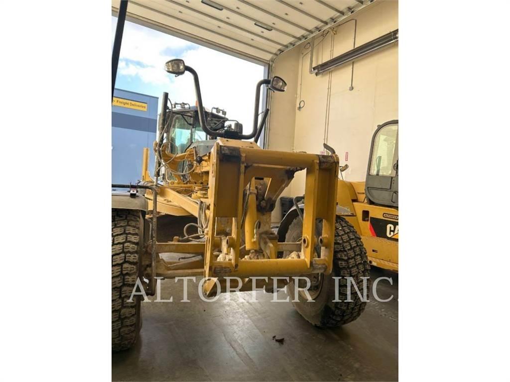 CAT 140M3 Grederji