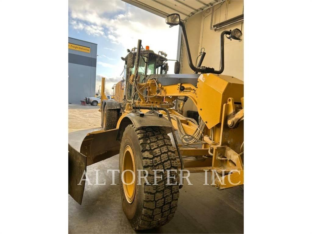 CAT 140M3 Grederji