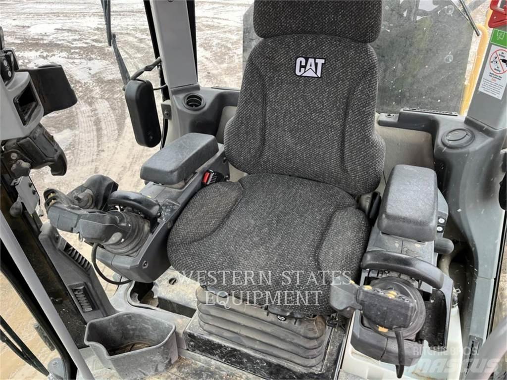 CAT 140M3 Grederji