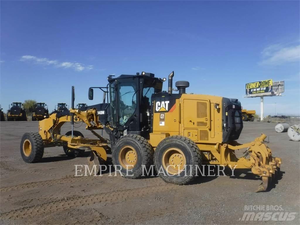 CAT 140M3 Grederji