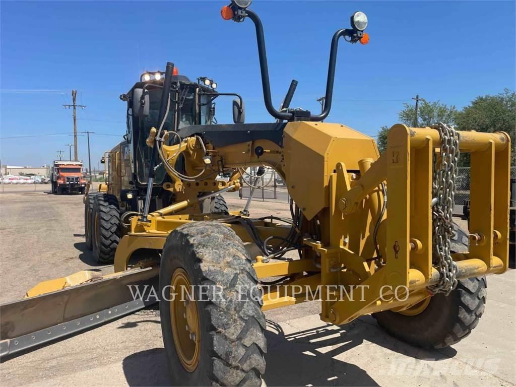 CAT 140M3 Grederji