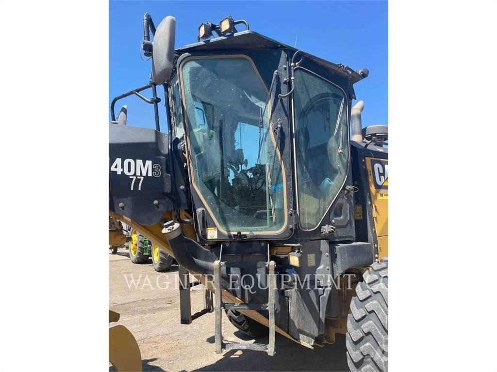 CAT 140M3 Grederji