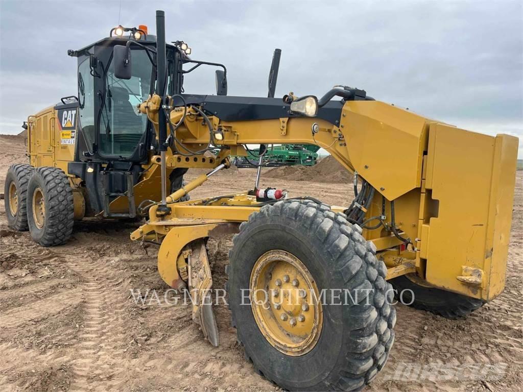 CAT 140M3 Grederji