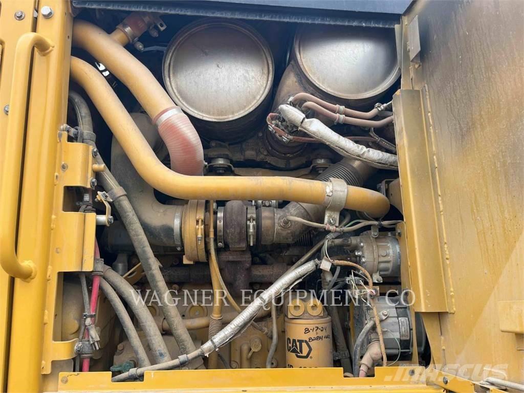 CAT 140M3 Grederji