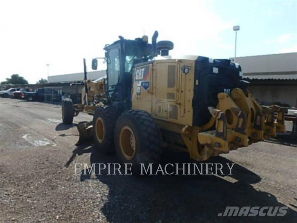 CAT 140M3 Grederji