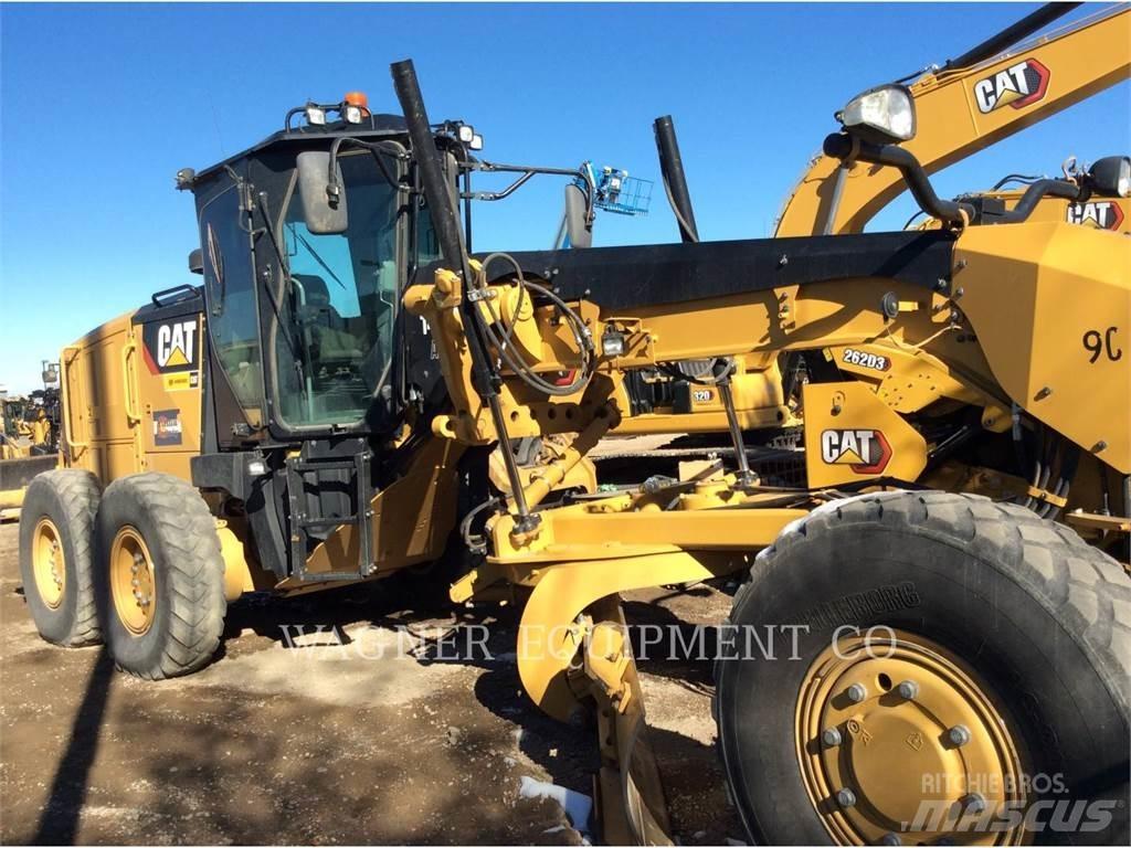 CAT 140M3 AWD Grederji