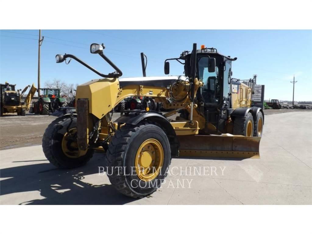 CAT 140M3 AWD Grederji