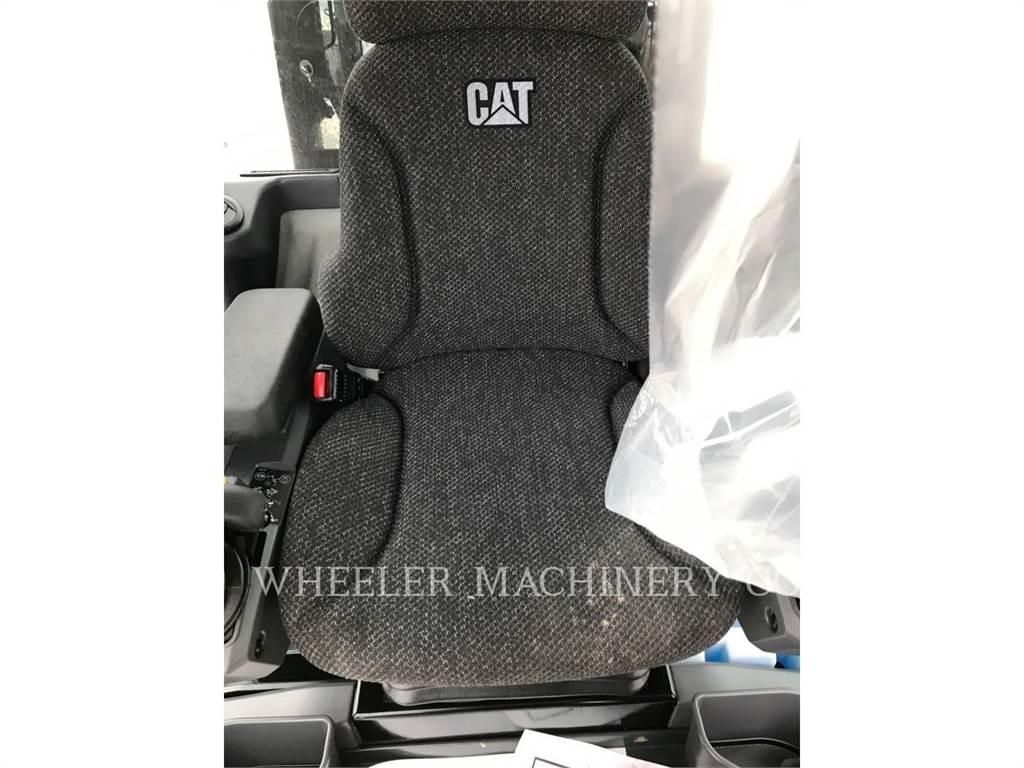 CAT 140M3 AWD Grederji