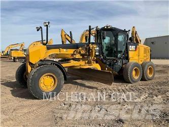CAT 140M3 AWD Grederji