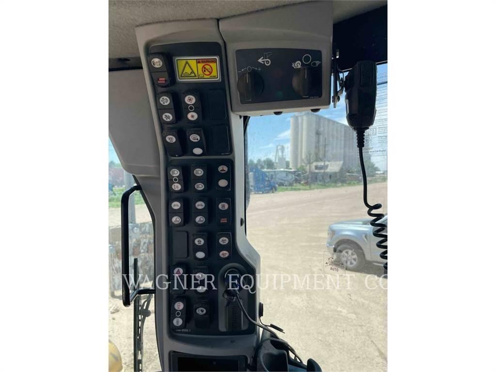 CAT 140M3 AWD Grederji