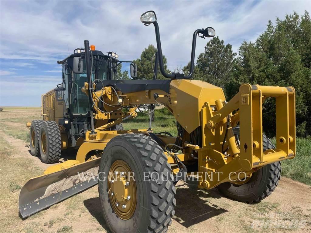 CAT 140M3 AWD Grederji