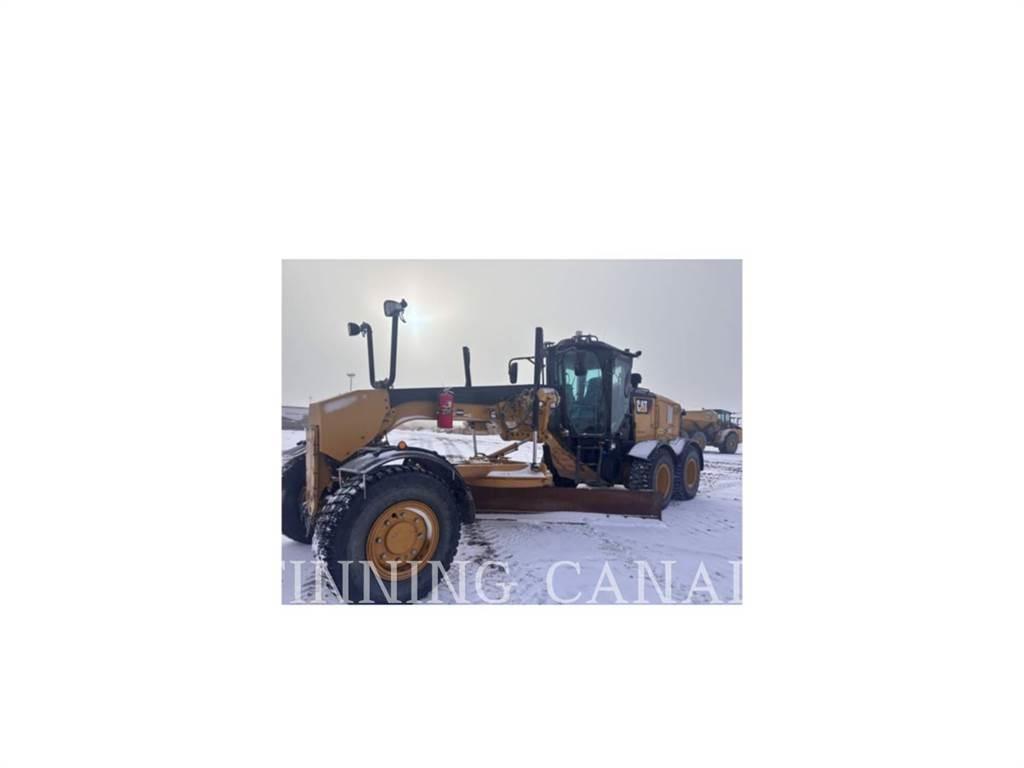 CAT 140M3 AWD Grederji