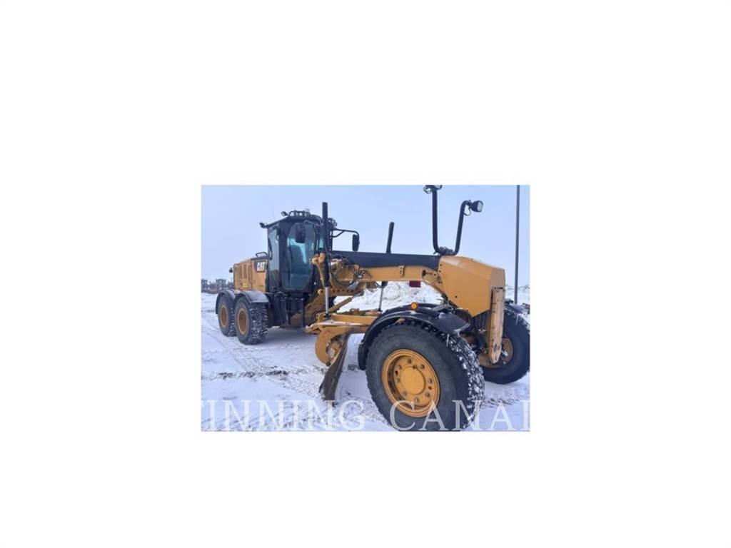 CAT 140M3 AWD Grederji